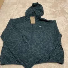 【本日限定】Nike DRI-FIT ルーズフィット ウィンドブレーカー