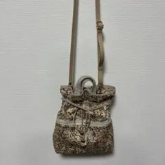 Item thumbnail for item a5470ee3-b49a-43bf-8bf2-63dfe2e462a4