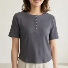 【新品タグ付き】Discoat ヘンリーネック　リブ Tシャツ　チャコール