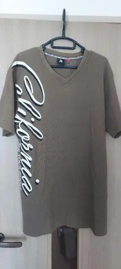 Gotcha ブラウン Vネック Tシャツ
