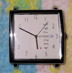 NO MONDAY 腕時計 本体 スクエア クォーツ