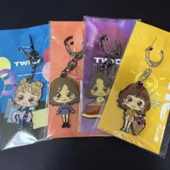 TWICE ジヒョ キーホルダー4個セット