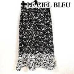 美品✨　ルシェルブルー　パターンミックススリットフレアスカート　総柄　38のサムネイル