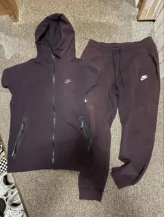 レアカラー‼️NIKE テックフリース