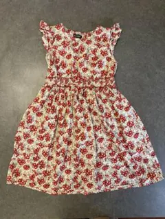 BeBe 花柄ノースリーブワンピース 140サイズ