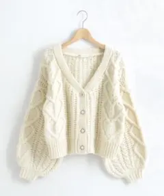 マジェスティックレゴン　ハートケーブルカーディガン