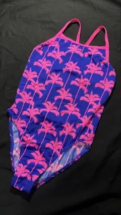 SPEEDO ハイカット 競泳水着 150サイズ 赤/サメ柄 - メルカリ