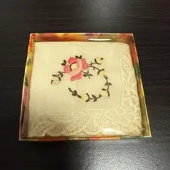 刺繍ハンカチ　箱付き