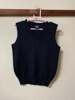 専用☆Vネック紺ベスト 140