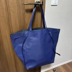 CELINE カバファントム NAVYのサムネイル