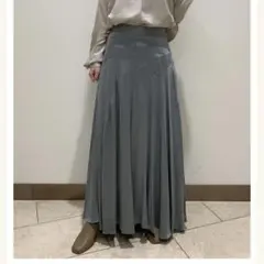 Fray id フレアロングスカート グリーン サテン