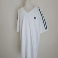 adidas orginarsVネック オーバーサイズ Tシャツ ワンピースのサムネイル