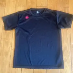 DESCENTE ブラックシャツ Mサイズ