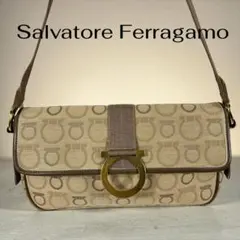 Salvatore Ferragamo ショルダーバッグ ガンチーニ柄