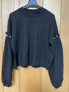 [GU]黒のバルーン袖クロップドトップス Sサイズ