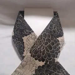 大菊　半襟　二重ジャガード織り　半衿　和柄　ハンドメイド　仕付けしやすい芯付き