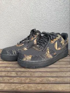 Nike Air Force 1 カモフラージュ スニーカー