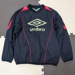 Мサイズ umbro ピステ・ウィンドブレーカー ネイビー/レッド - メルカリ