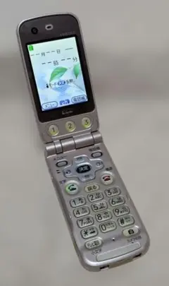 富士通 らくらくホン F882iES ガラケー 3G