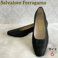 Salvatore Ferragamoフェラガモ スクエアトゥローヒールパンプス