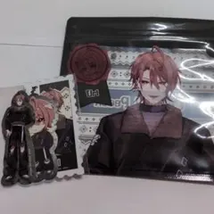 カラフルピーチ　うり　一番くじ　ジッパー＆ステッカー