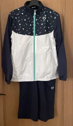 IGNIO 160 ウィンドブレーカー&ハーフパンツセット　ディズニー　スポーツ