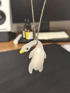 ペンギン型ストラップ 白 オレンジ 車アクセサリー