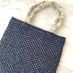 Item thumbnail for item 80124143-a0d3-411a-9ef2-cc946432453b