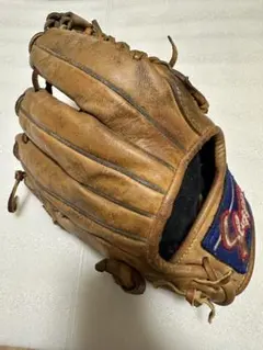 Item thumbnail for item e8f8796e-50bc-43c3-83d9-439d1627b1b1