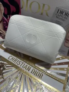 diorカプチュールキルティングポーチ　新品未使用