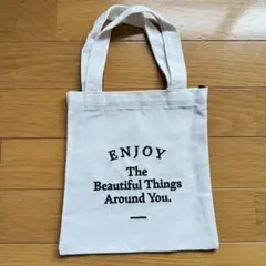 Item thumbnail for item 2c7b30af-b971-4c23-9ffd-bb124b813aed