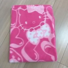 ハローキティ フリースブランケット　洋服の青山