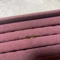 CCゴールド ロゴデザイン スタッドピアス