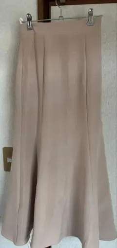 マーメイドスカート　ベージュ　S 通勤　オフィス
