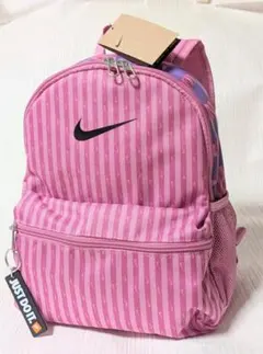 【新品·タグ付き】NIKE ブラジリアミニリュック·11 L·ピンク · キッズのサムネイル