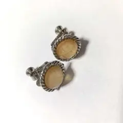 クリップ式イヤリング