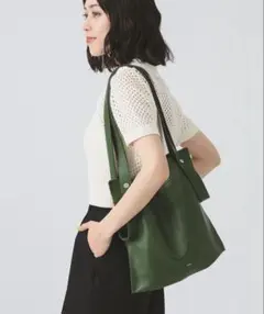 Item thumbnail for item b104f184-c29b-4c80-8832-fab1f92400b4