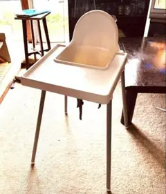 ホワイトベビーチェア