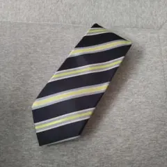 ORIHICA ネイビーとイエロー ストライプ ネクタイ