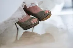 Jimmy Choo シルバー ハイヒール オープントゥ（箱あり）