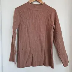 シューラルー　ちくちくしにくいリブ見えモックネック M