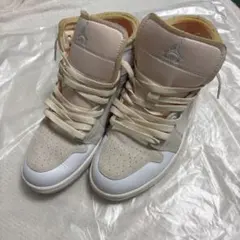 AIR JORDAN スニーカー
