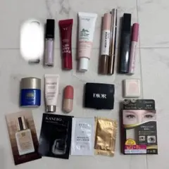 2025年最新】コスメまとめ売りの人気アイテム - メルカリ
