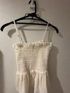 ホワイト フリル キャミソール