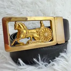 【美品】CELINE セリーヌ ベルト 馬車金具 ゴールド リバーシブルのサムネイル