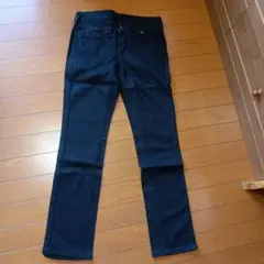 ブラック スリムフィット パンツ