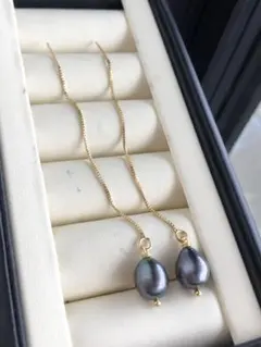 特売品　黒蝶真珠ピアス