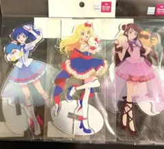 アイカツ 星宮いちご 霧矢あおい マスカレード アクリルスタンド おまけ付き アイカツ 星宮いちご 霧矢あおい マスカレード アクリルスタンド