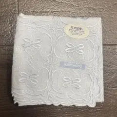 【日本製•新品】WEDGWOOD 刺繍ハンカチ ライトブルーのサムネイル