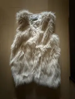 FREE PLUME フェイクファーベスト Mサイズ クリーム